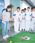 <b>计较机类重生马得俊感伤地说：“最打动我的是</b>